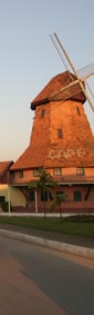 Casa de café com hélices